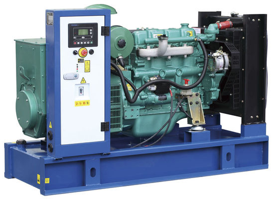 수냉식 시스템과 3상 60 hz 200 Kw 쿠민스 디젤 엔진 발전기